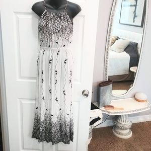 Thailand B&W Maxidress With Elastic Waist & Drawstring Halter Top Size Small